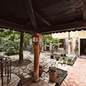 san-marco-garden-house.hotelinveneto.com/