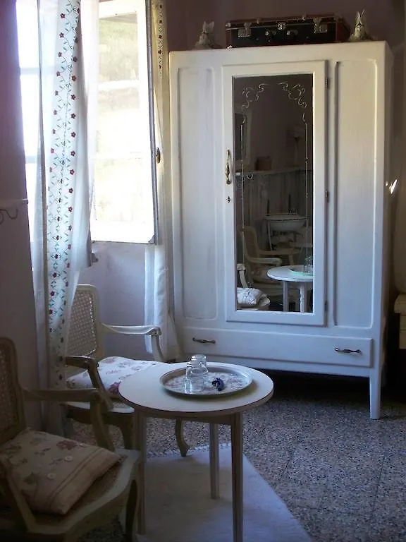 Bed and Breakfast Casa Rosalie Borgomaro 0*,  Италия